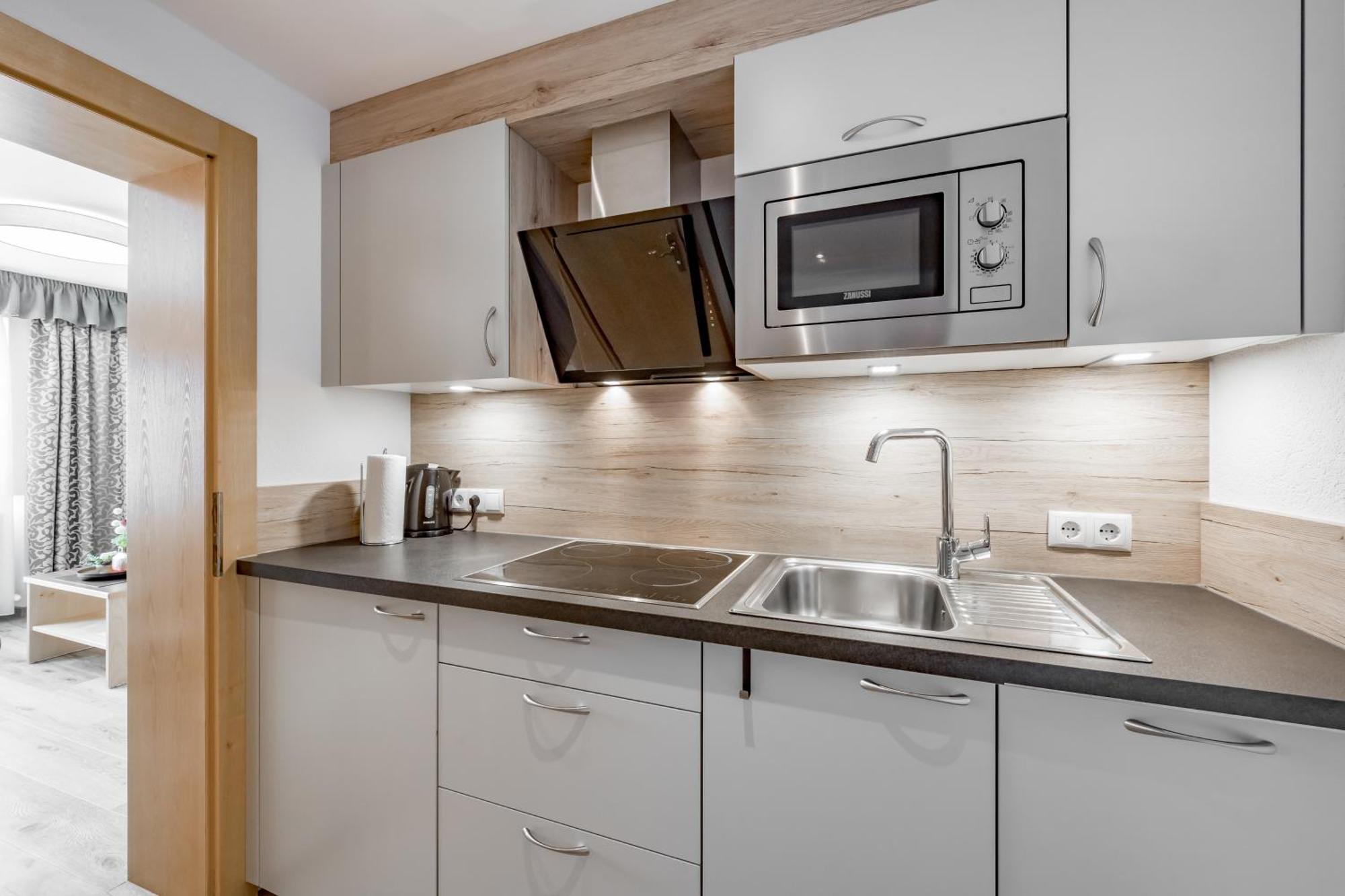 Aliona Apartment
