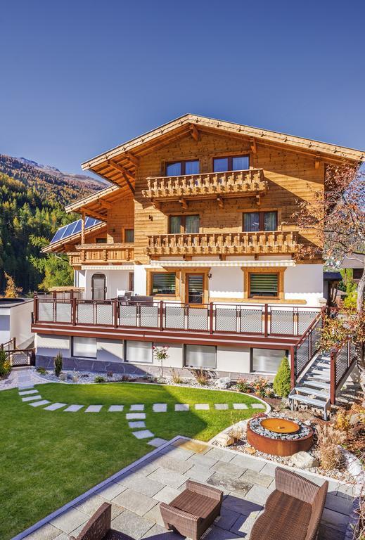 Aliona Apartment